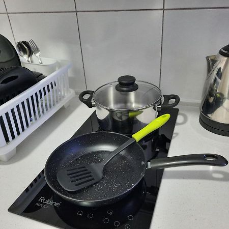 Horizon Suites Near Klia Airport セパン エクステリア 写真